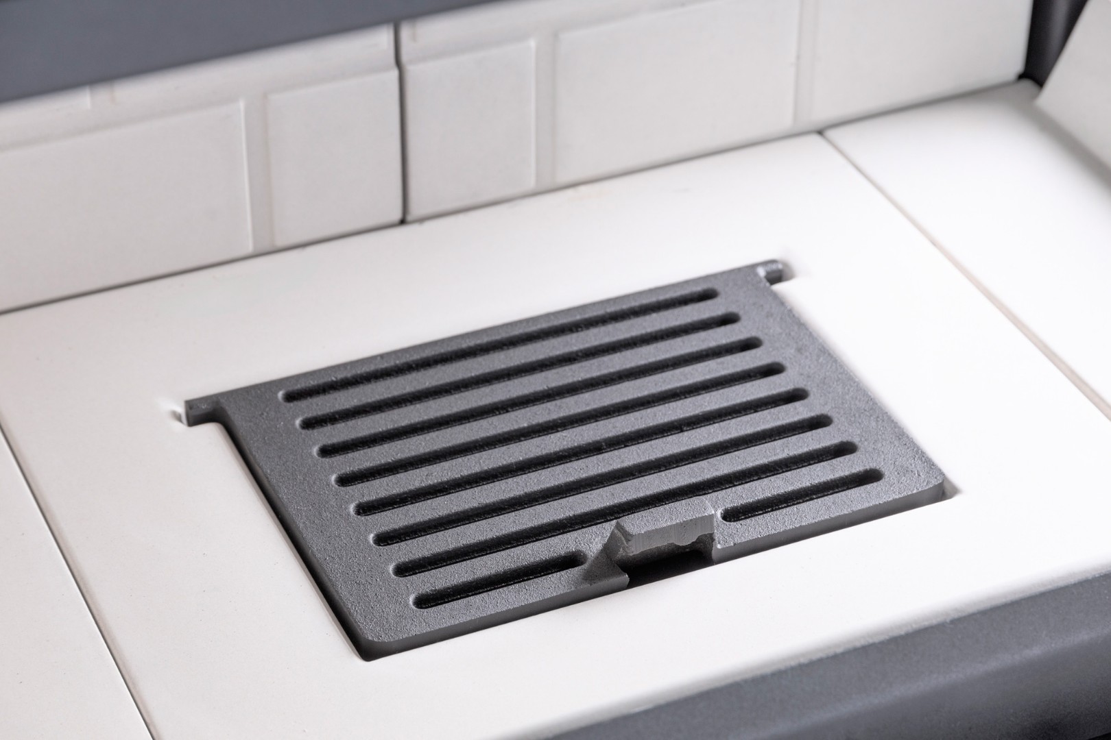 Каминная топка угловая с двумя стеклами правая принтинг Экокамин Дельта 800R