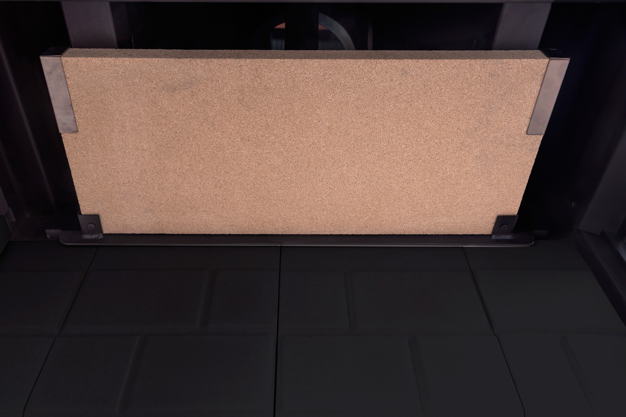 Каминная топка с двумя стеклами и черным шамотом EcoKamin Дельта 1000LB