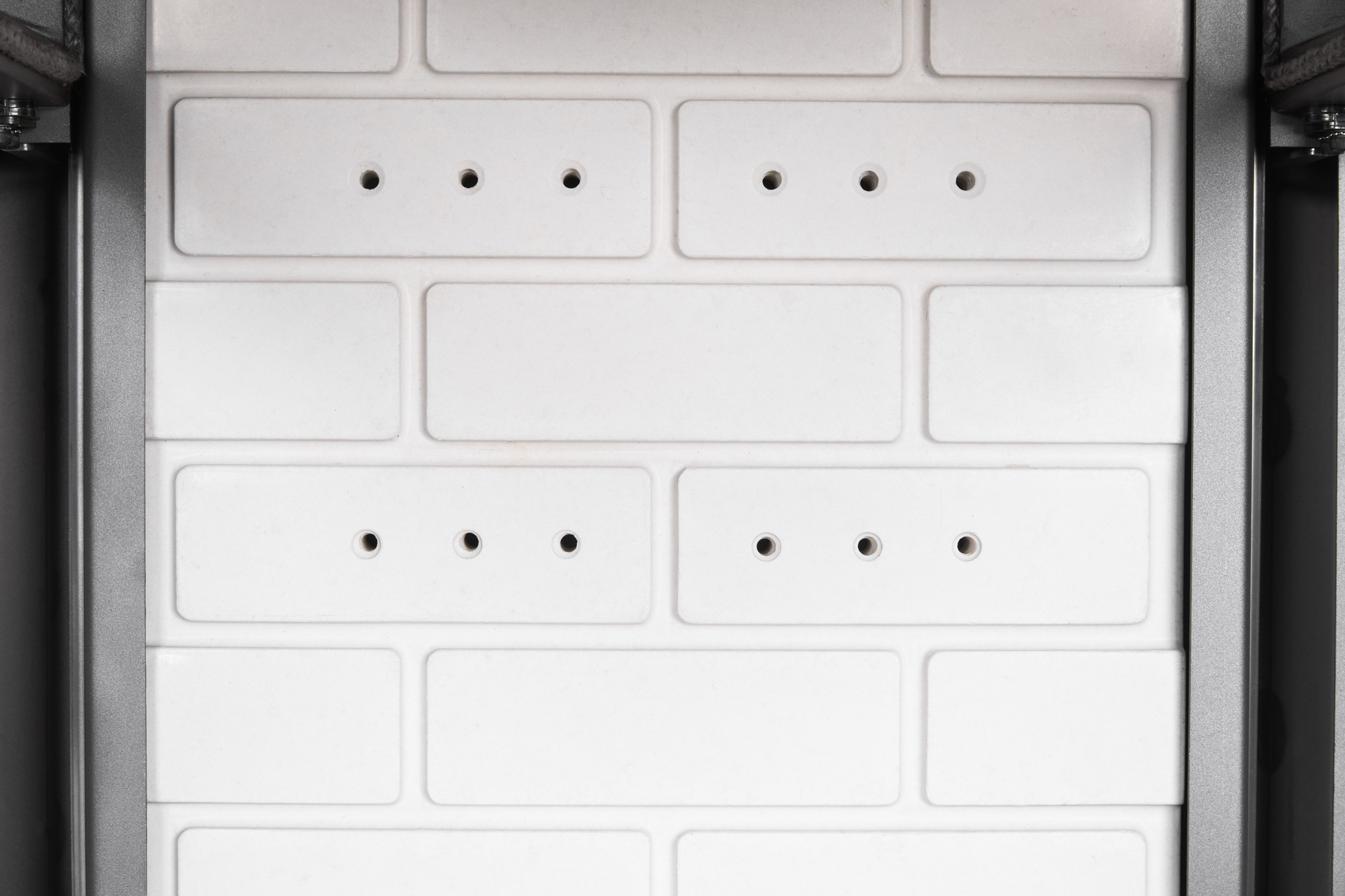 Камин пристенный слоновая кость и белый шамот Экокамин РОДОС 900