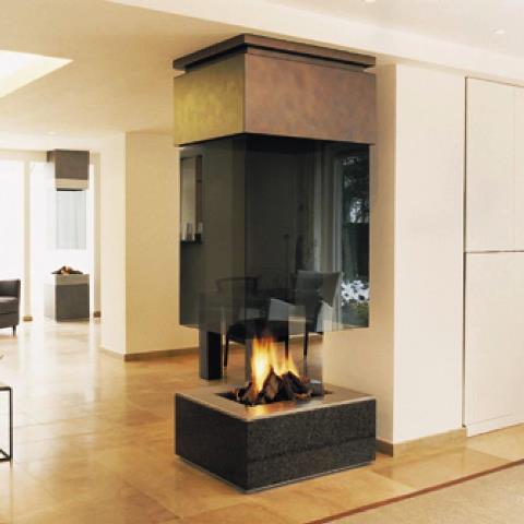 Дровяной камин центральный с трехсторонним стеклом Boley 73BR