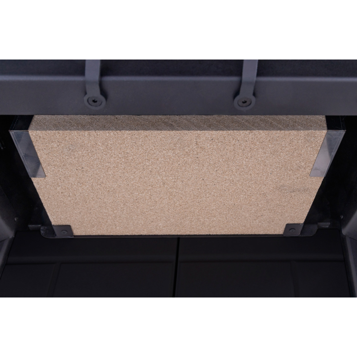 Каминная топка с тремя стеклами и черным шамотом EcoKamin Дельта 800B