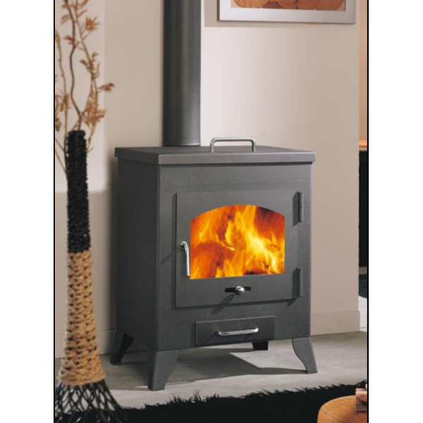 Печь-камин с экологичным дизайном ORLEANS